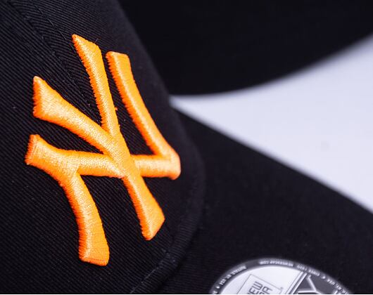 Dětská kšiltovka New Era 9FORTY Kids MLB Neon Pack New York Yankees Strapback Black
