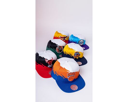 Kšiltovka Mitchell & Ness Paintbrush Snapback HWC New York Knicks White / Royal