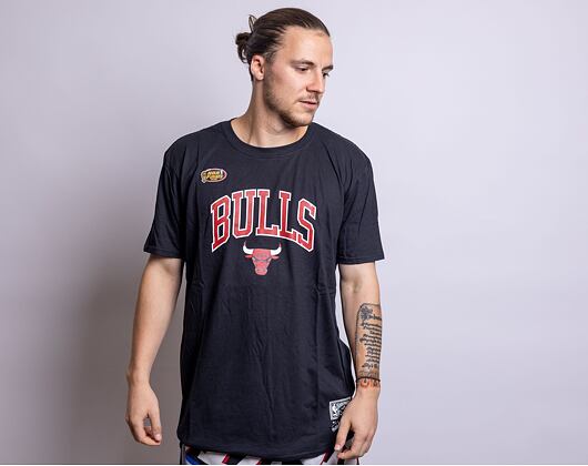 Triko Mitchell & Ness Arch Tee Chicago Bulls Black