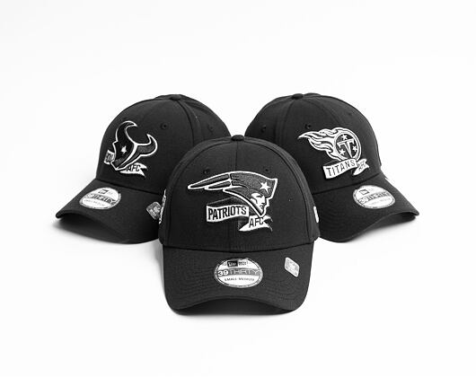 Kšiltovka New Era 39THIRTY NFL22 Sideline New England Patriots Black / White