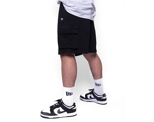 Kraťasy New Era Essentials Cargo Shorts Black / Optic White