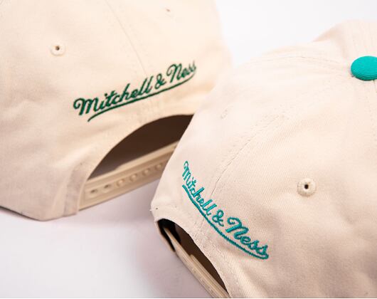 Kšiltovka Mitchell & Ness NBA Reframe Retro Snapback Hwc Boston Celtics Off White