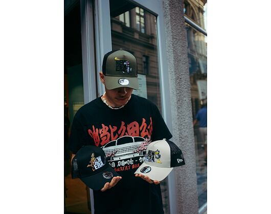 Kšiltovka New Era 9FORTY A-Frame Trucker Looney Tuners - Willy the Coyote Black / White