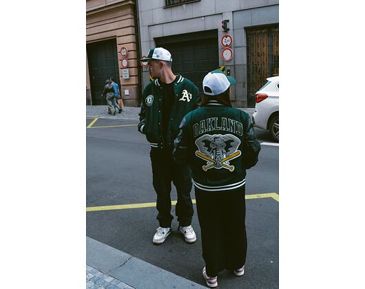Bunda New Era MLB Large Logo Varsity Oakland Athletics Cooperstown Dark Green / Black