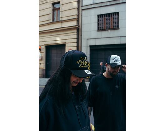 Kšiltovka New Era 9FORTY E-Frame Gothic Era White / Black