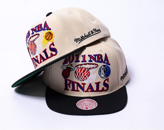 Kšiltovka Mitchell & Ness Nba Finals Remix Snapback Finals Heat Vs. Mavericks Off White