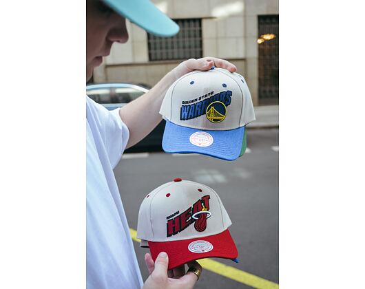 Kšiltovka NBA Retro Type Pro Snapback Golden State Warriors Off White