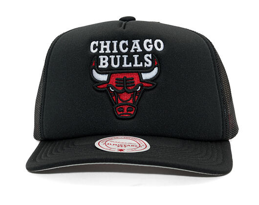 Kšiltovka Mitchell & Ness - Hidden Trucker - Chicago Bulls - Black