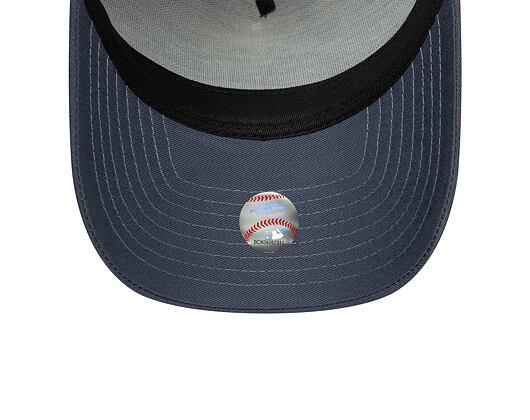 Kšiltovka New Era - MLB League Essential 9FORTY Trucker - NY Yankees - Muted Indigo