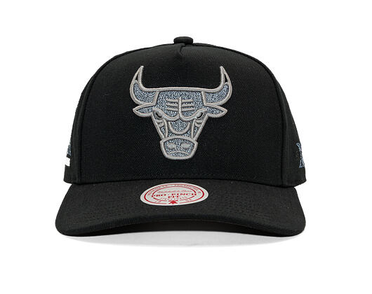 Kšiltovka Mitchell & Ness - NBA Core Xi Pro  Bulls - Chicago Bulls - Black