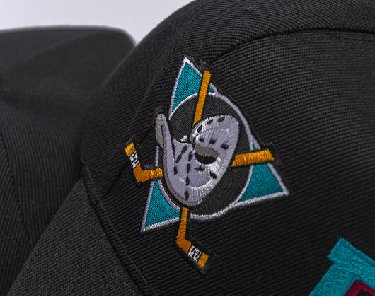 Kšiltovka Mitchell & Ness - NHL Busted Pro Vntg - Anaheim Ducks - Black