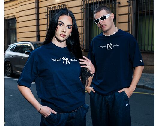 Triko New Era - MLB Graphic Oversized Tee - NY Yankees - Navy