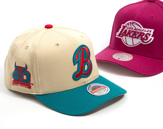 Kšiltovka Mitchell & Ness - NBA - First Letter - Chicago Bulls - Sand/Blue