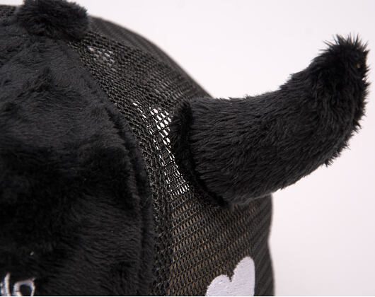 Kšiltovka Reflection Luxury Horny Cap - Black Horns