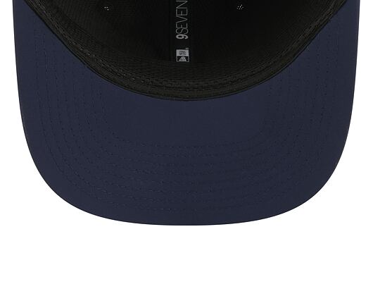 Kšiltovka New Era - NFL 2026 Sideline 9SEVENTY Stretch-Snap - New England Patriots - Team Color