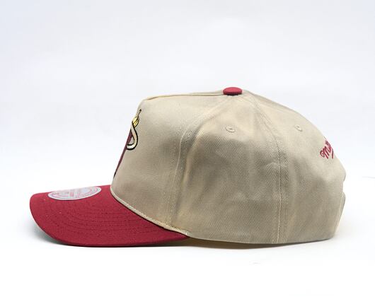 Kšiltovka Mitchell & Ness - NBA Retro Roots Deadstock - Miami Heat - Cream