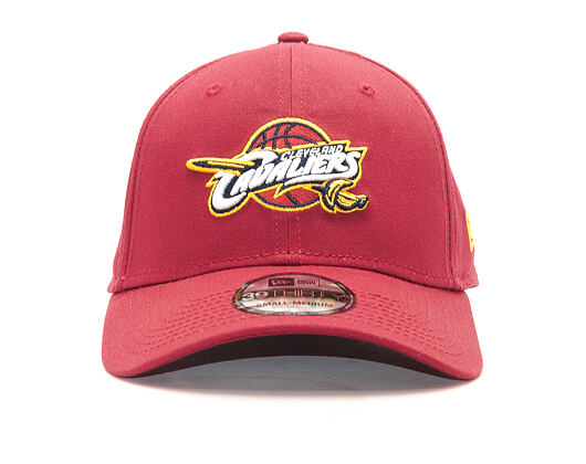 Kšiltovka New Era Team Cleveland Cavaliers 39THIRTY Red Stretchfit