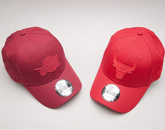 Kšiltovka New Era Rubber Logo Cleveland Cavaliers 9FORTY Carmine Strapback