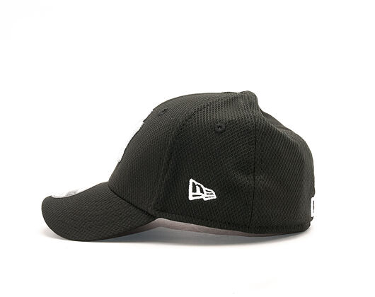 Dětská Kšiltovka New Era Diamond Era Essential Jr New York Yankees 39THIRTY Toddler/Child Black