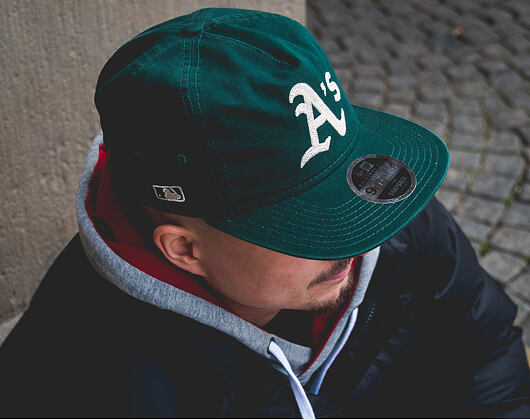 Kšiltovka New Era Chain Stitch Oakland Athletics 9FIFTY Dark Green Snapback