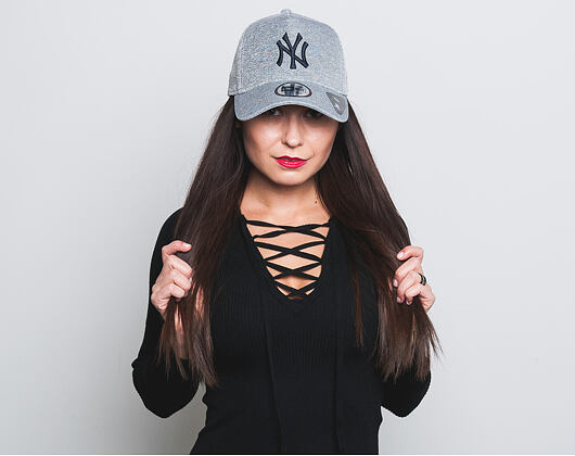 Kšiltovka New Era Jersey Tech A-Frame New York Yankees 9FORTY Gray/Navy Snapback