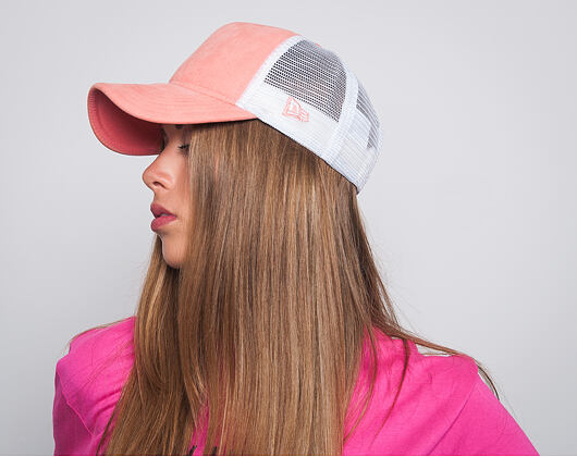 Dámská Kšiltovka New Era Women Felt Trucker 9FORTY Blush Snapback
