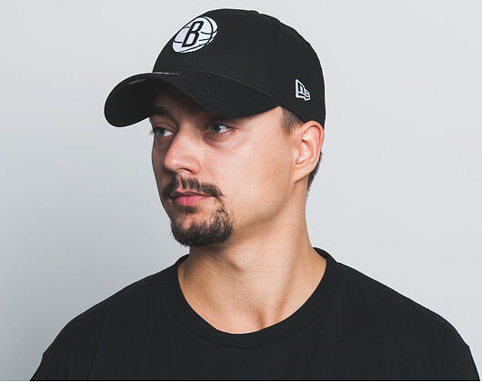 Kšiltovka New Era Felt Infill Brooklyn Nets 9FORTY Black/White Strapback