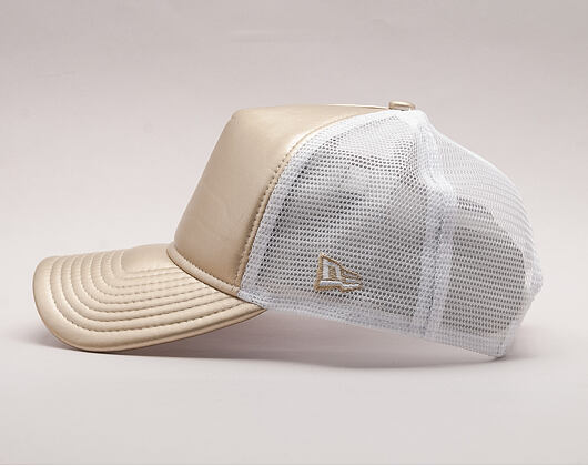Dámská Kšiltovka New Era Premium Metallic Trucker 9FORTY Gold Snapback