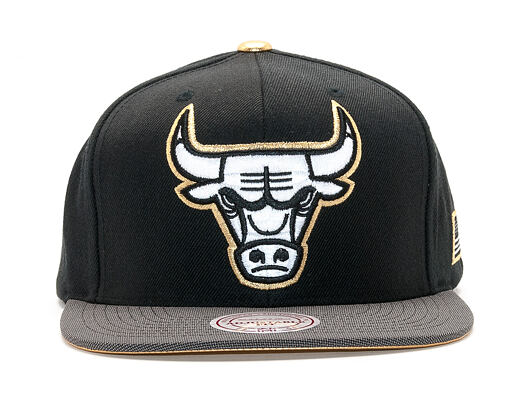 Kšiltovka Mitchell & Ness Gold Tip SB NBA Chicago Bulls Black/Gold Snapback