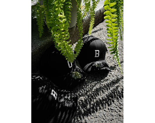 Kšiltovka State of WOW ALPHABET - Foxtrot Baseball Cap Crown 2 Black/White Strapback