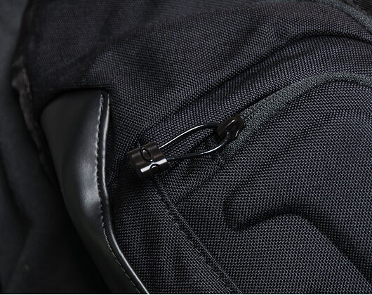 Ledvinka Oakley Icon Belt Bag Blackout