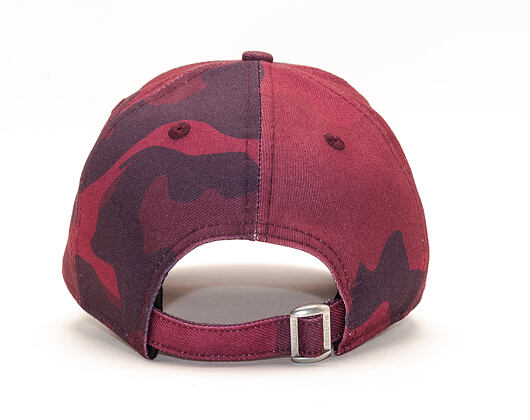 Kšiltovka New Era 9FORTY Camo New York Yankees Maroon Camo/Black Strapback