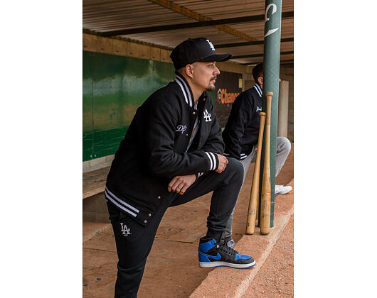 Bunda New Era Los Angeles Dodgers Team Apparel Bomber Black