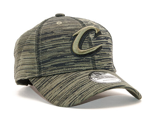 Kšiltovka New Era 9FORTY Cleveland Cavaliers Engineered Fit New Olive/Black Strapback