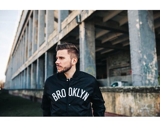 Bunda New Era Brooklyn Nets Team Wordmark Jacket Black