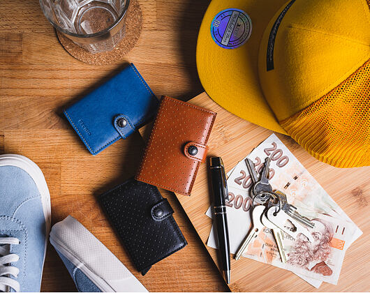 Peněženka Secrid Miniwallet Perforated Black