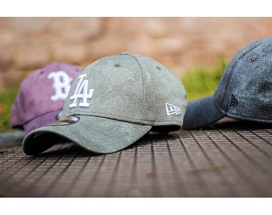 Kšiltovka New Era 9FORTY Engineered Plus Los Angeles Dodgers New Olive / Optic White Strapback