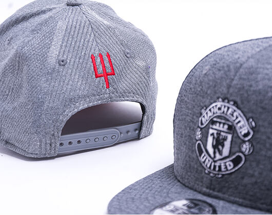 Kšiltovka New Era 9FIFTY Manchester United FC Stretch Snap SP20 Jersey