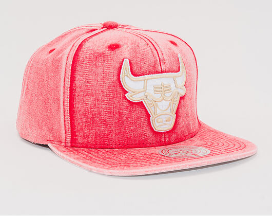 Kšiltovka Mitchell & Ness Chicago Bulls JS18253 Snow Washed Natural