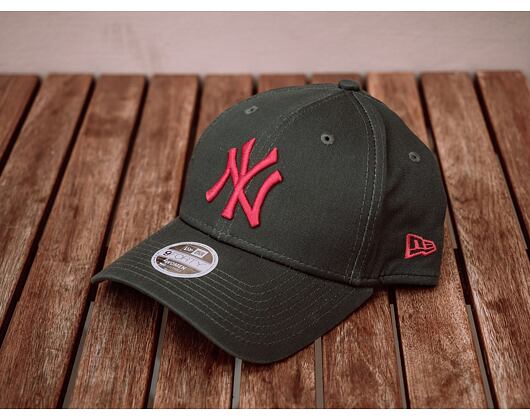 Dámská Kšiltovka New Era League Essential New York Yankees 9FORTY New Olive/Lava Red Strapback