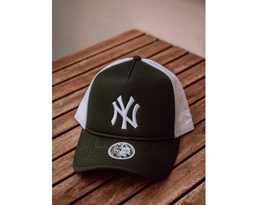 Dámská Kšiltovka New Era  Wmns League Essential Trkr Neyya  9FORTY A-FRAME TRUCKER  Rifle Green / Op