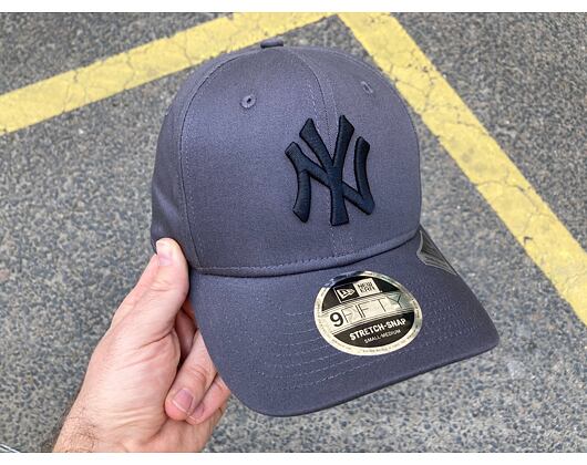 Kšiltovka New Era 9FIFTY New York Yankees Stretch Snap Tonal Grey Heather/Black
