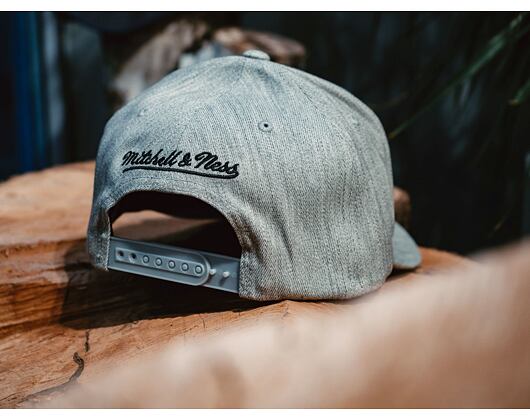 Kšiltovka Mitchell & Ness Chicago Bulls Heathered 110 Snapback