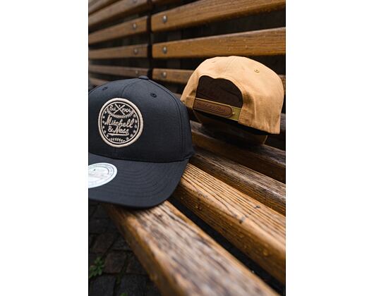 Kšiltovka Mitchell & Ness Branded INTL834 Batter Up 110 Snapback Black