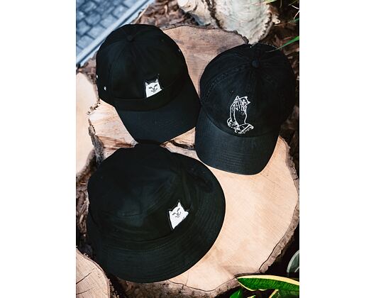 Kšiltovka RIP N DIP Praying Hands Dad Hat RND4753 Black