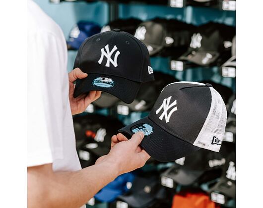 Kšiltovka New Era - MLB Clean 9FORTY Trucker - NY Yankees - Navy / White