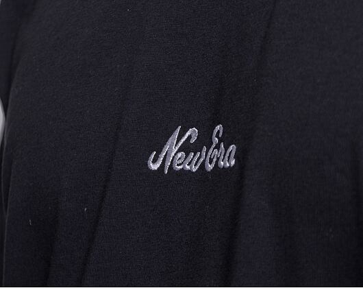 Triko New Era Essential Script Tee Black