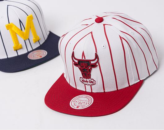 Kšiltovka Mitchell & Ness NBA Retro Pinstripe Snapback Hwc Chicago Bulls White
