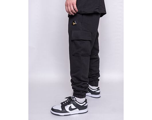 Tepláky New Era Seasonal Cargo Sweatpants Black / Yellow