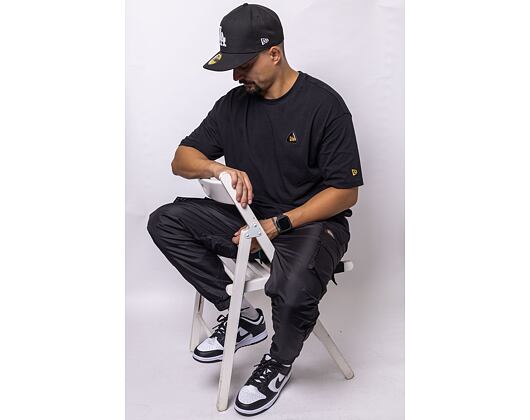Tepláky New Era Cargo Track Pants Black/Yellow
